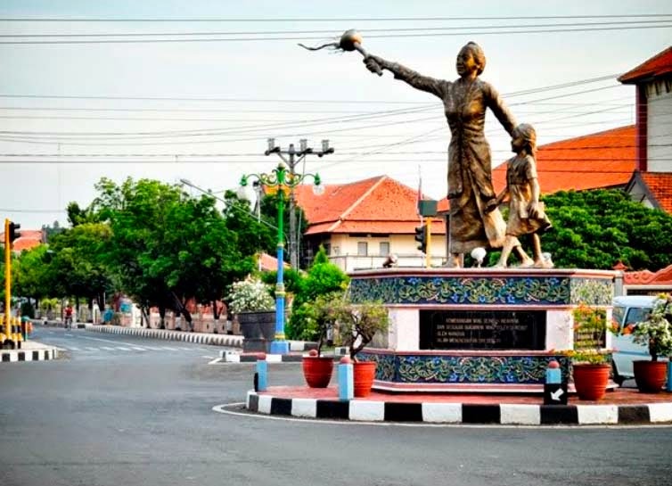 Antar jemput dan perjalanan lintas kota